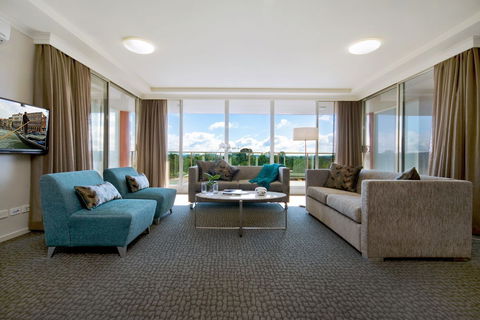 Pacific Suites Canberra - Holiday Jervis Bay 1