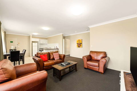 Quality Inn City Ctr Coffs Harbour - Holiday Jervis Bay 13