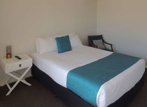 Comfort Inn Premier Coffs Harbour - Holiday Jervis Bay 6