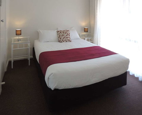Comfort Inn Premier Coffs Harbour - Holiday Jervis Bay 10