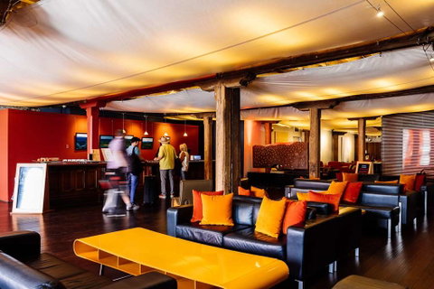 The Henry Jones Art Hotel - Holiday Jervis Bay 2