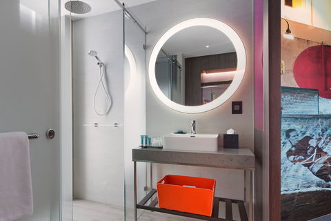 Aloft Perth - Holiday Jervis Bay 5