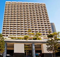 Mantra on View Hotel Surfers Paradise - Holiday Jervis Bay
