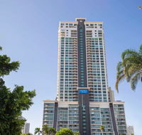 Mantra Crown Towers Surfers Paradise - Holiday Jervis Bay