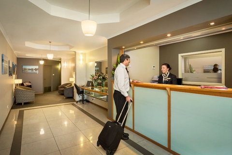 Quest Waterfront Serviced Apartments - Holiday Jervis Bay 1