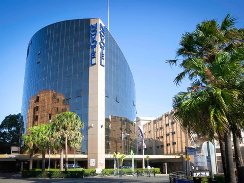 Novotel Sydney Parramatta - Holiday Jervis Bay 0