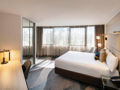 Novotel Sydney Parramatta - Holiday Jervis Bay 5