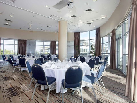 Hotel Ibis Sydney Olympic Park - Holiday Jervis Bay 8