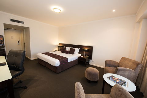 Hotel Grand Chancellor Adelaide - Holiday Jervis Bay 6