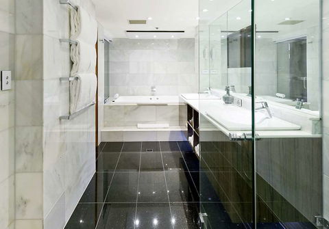 Stamford Plaza Adelaide - Holiday Jervis Bay 3