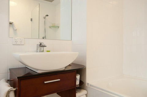 Adabco Boutique Hotel - Holiday Jervis Bay 6