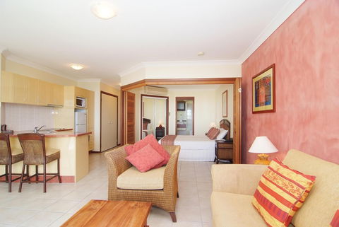 At Waters Edge Resort - Holiday Jervis Bay 2