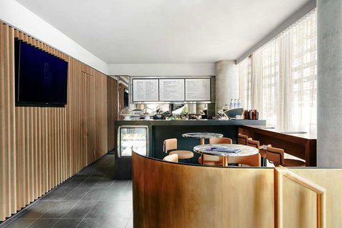 Quincy Hotel Melbourne - Holiday Jervis Bay 12