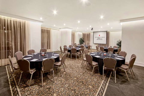 Stamford Plaza Melbourne - Holiday Jervis Bay 9