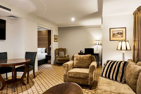 Stamford Plaza Melbourne - Holiday Jervis Bay 15