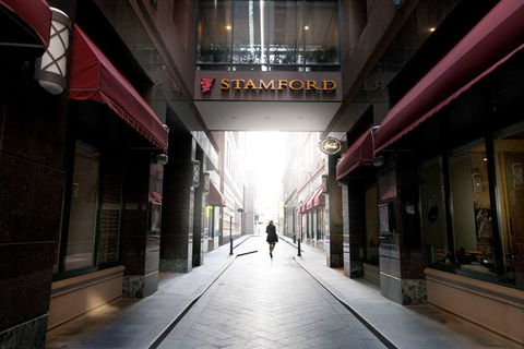 Stamford Plaza Melbourne - Holiday Jervis Bay 1