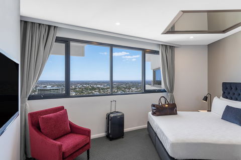 Meriton Suites Kent Street - Holiday Jervis Bay 8