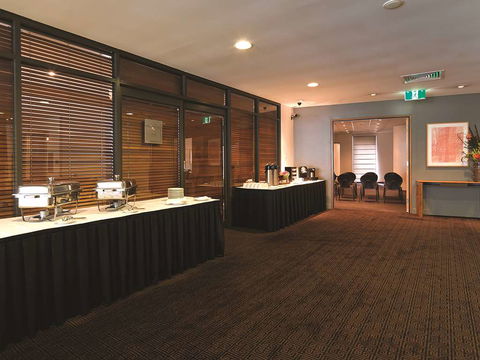 Adina Apartment Hotel Sydney Town Hall - Holiday Jervis Bay 13