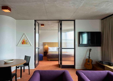 ACE Hotel Sydney - Holiday Jervis Bay 12