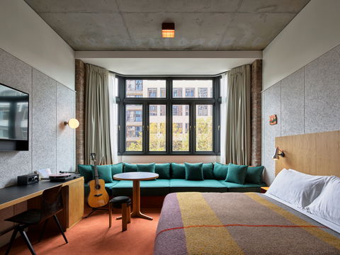 ACE Hotel Sydney - Holiday Jervis Bay 13