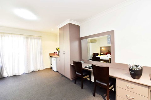 Diplomat Motel Alice Springs - Holiday Jervis Bay 11