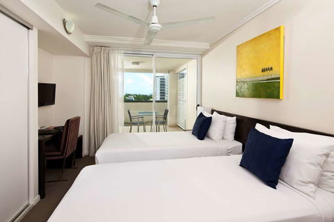 Cairns Central Plaza Apartment - Holiday Jervis Bay 2
