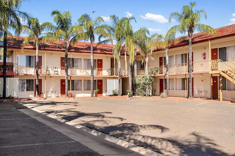 Econo Lodge Griffith Motor Inn - Holiday Jervis Bay 2