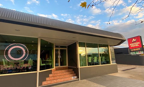 Ashton Townhouse Motel & Suites Tumut - Holiday Jervis Bay 0