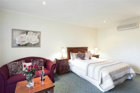 Best Western Crystal Inn - Holiday Jervis Bay 0