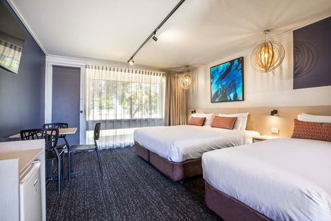 Nightcap At Gateway Hotel - Holiday Jervis Bay 9