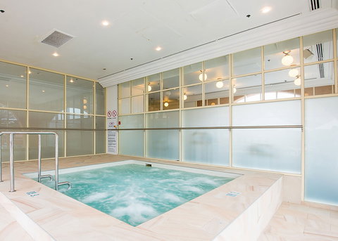 Crowne Plaza Terrigal - Holiday Jervis Bay 6