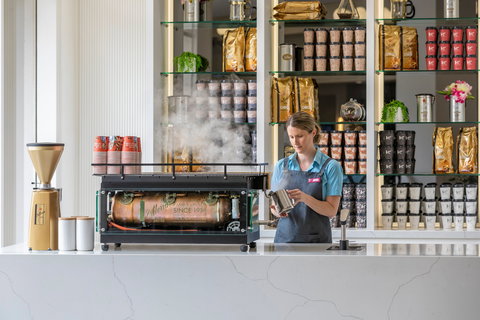 Crowne Plaza Terrigal - Holiday Jervis Bay 9