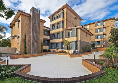 Comfort Inn & Suites Burwood - Holiday Jervis Bay 1
