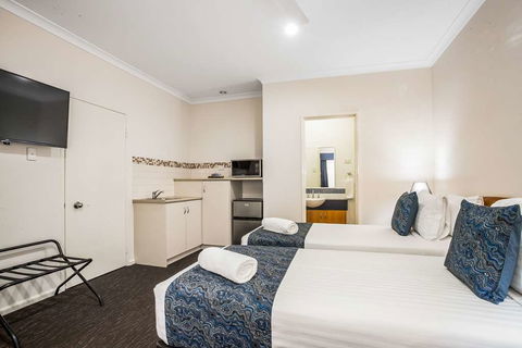 Karratha Central Apartments - Holiday Jervis Bay 4