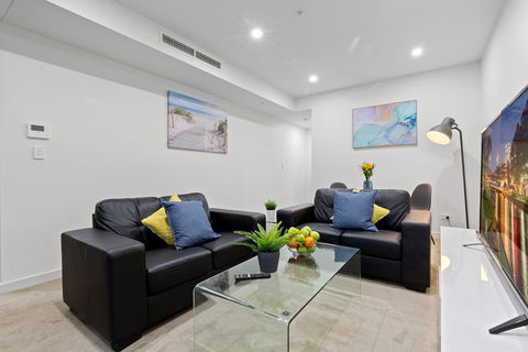 Astra Apartments Parramatta - Skyrise - Holiday Jervis Bay 4