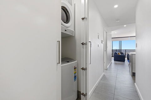 Astra Apartments Parramatta - Skyrise - Holiday Jervis Bay 17