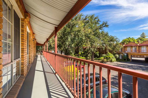 Best Western Cathedral Motor Inn - Holiday Jervis Bay 1