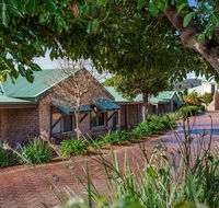 Quality Suites Banksia Gardens - Holiday Jervis Bay