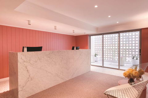 Adina Apartment Hotel Chippendale - Holiday Jervis Bay 2