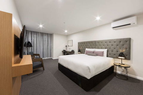 Avenue Hotel Canberra - Holiday Jervis Bay 2