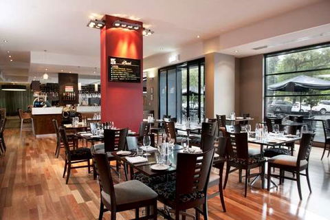 Mantra Hindmarsh Square - Holiday Jervis Bay 2