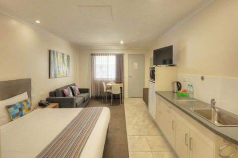 Roma Central Motel - Holiday Jervis Bay 0