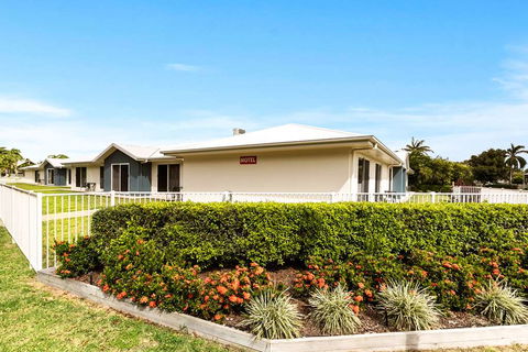 Econo Lodge Beachside - Holiday Jervis Bay 1