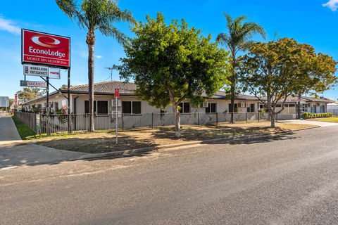 Econo Lodge Moree Spa Motor Inn - Holiday Jervis Bay 0