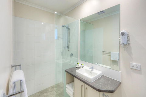 Roma Central Motel - Holiday Jervis Bay 1