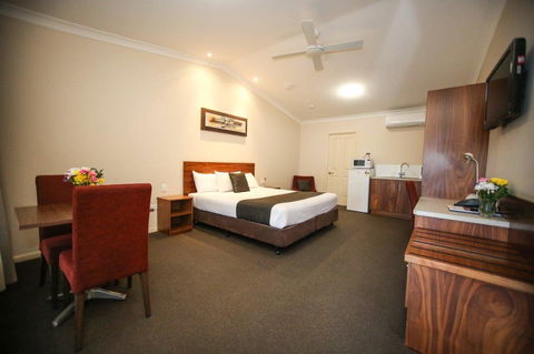 Roma Explorers Inn - Holiday Jervis Bay 2
