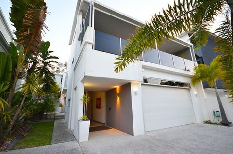 Alex Beach House - Holiday Jervis Bay 0