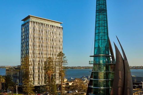 DoubleTree By Hilton Perth Waterfront - Holiday Jervis Bay 0