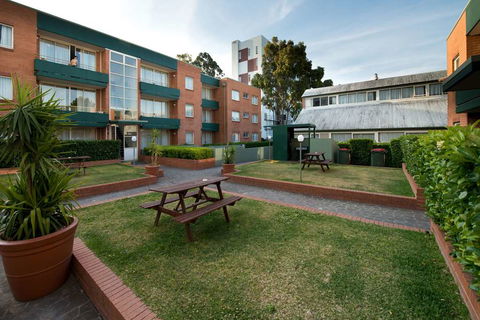 APX Apartments Parramatta - Holiday Jervis Bay 3