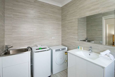 APX Apartments Parramatta - Holiday Jervis Bay 14